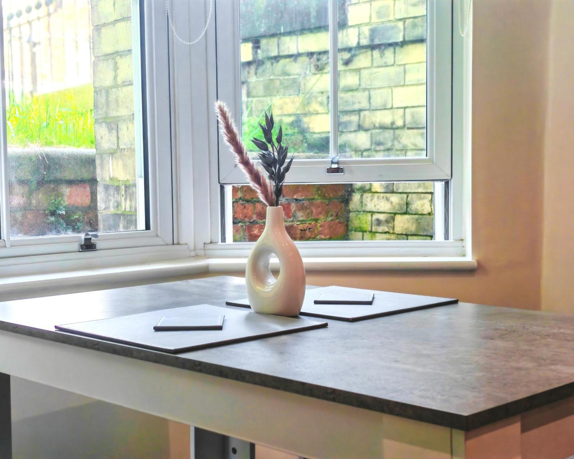 1 Bed Hideaway - Cosy Retreat Apartment ยอร์ค ภายนอก รูปภาพ